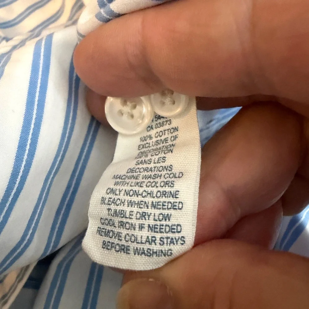 American Eagle Button Down Shirt Men Medium Blue White Striped Preppy Y2K Casual